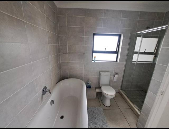 2 BEDROOM APARTMENT FOR SALE IN BLYDE RIVERWALK ESTATE